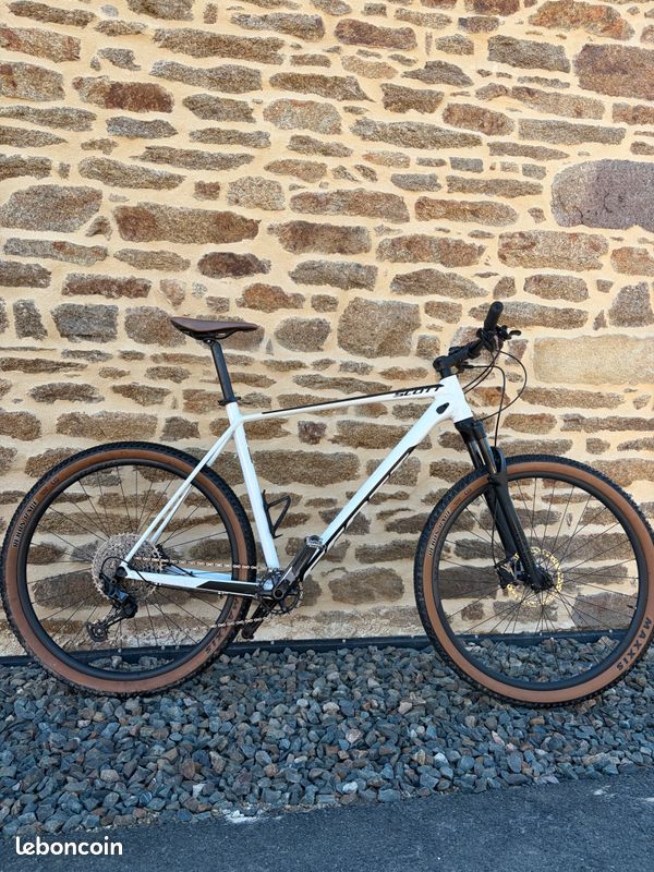 Vtt scott scale 965 (image 1)