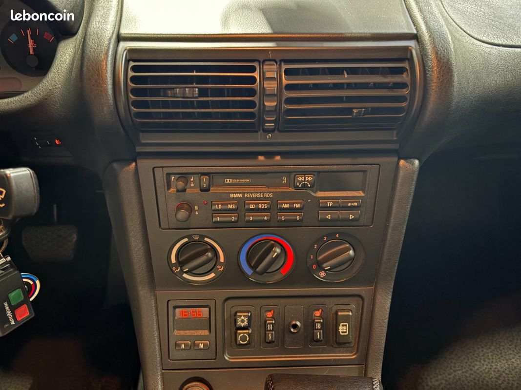 BMW Z3 Z3 1.9i A + HARDTOP FOURNI (image 17)