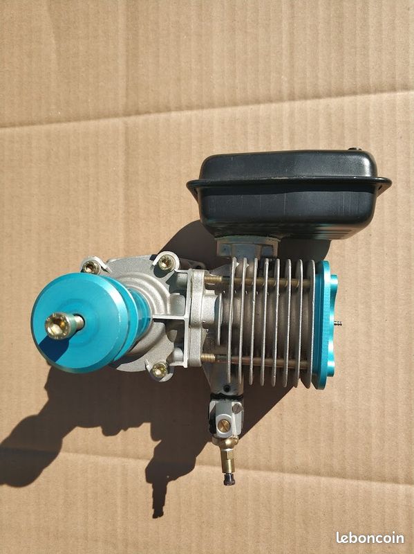 Ancien Moteur D'avion Pour Modélisme - Aviomodelli Italy, Vintage