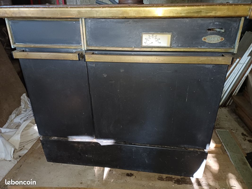 Cuisinière Godin à bouilleur modèle 5735 (image 2)