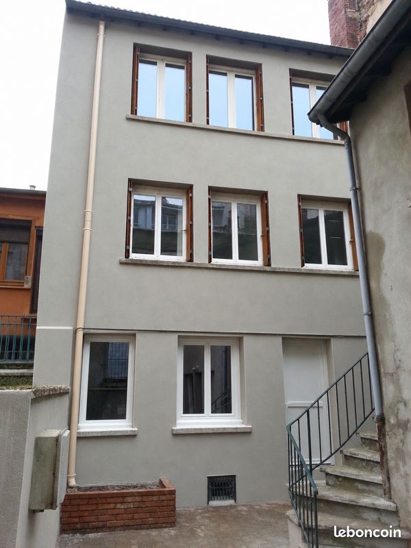 Immeuble 5 pièces 115 m² · à Saint-Étienne · 115 m² · 155 000 €
