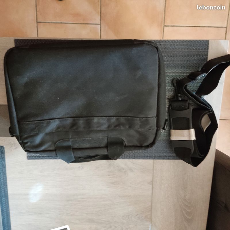 Pochette protection ordinateur portable (image 2)