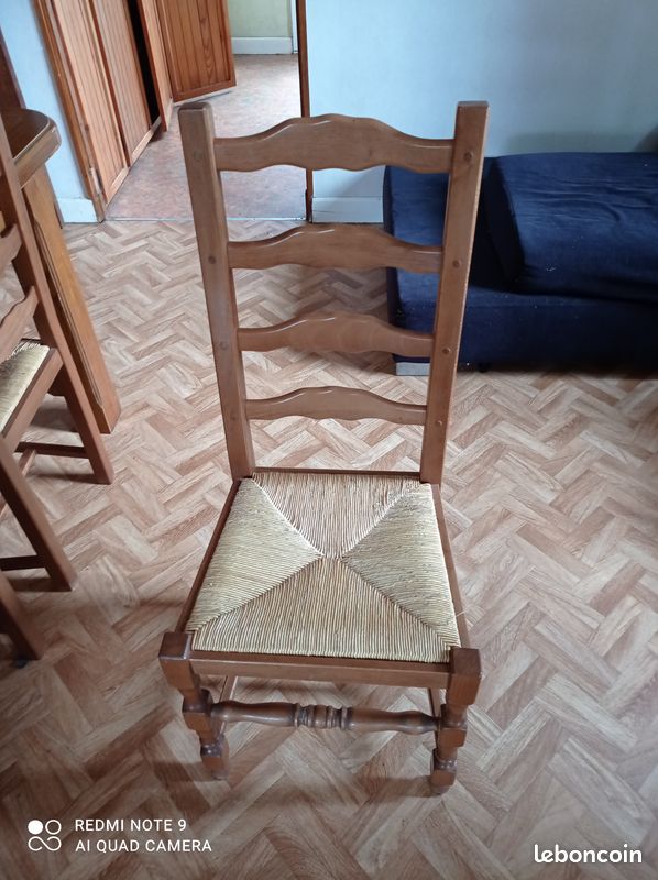 Table bois massif + 6 chaises (image 2)