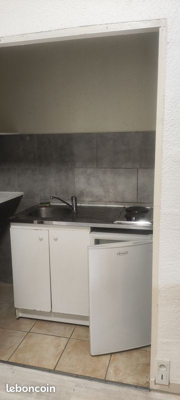 Appartement 1 pièce 22 m² · à Saint-Martin-d'Hères · 22 m² · 600 €