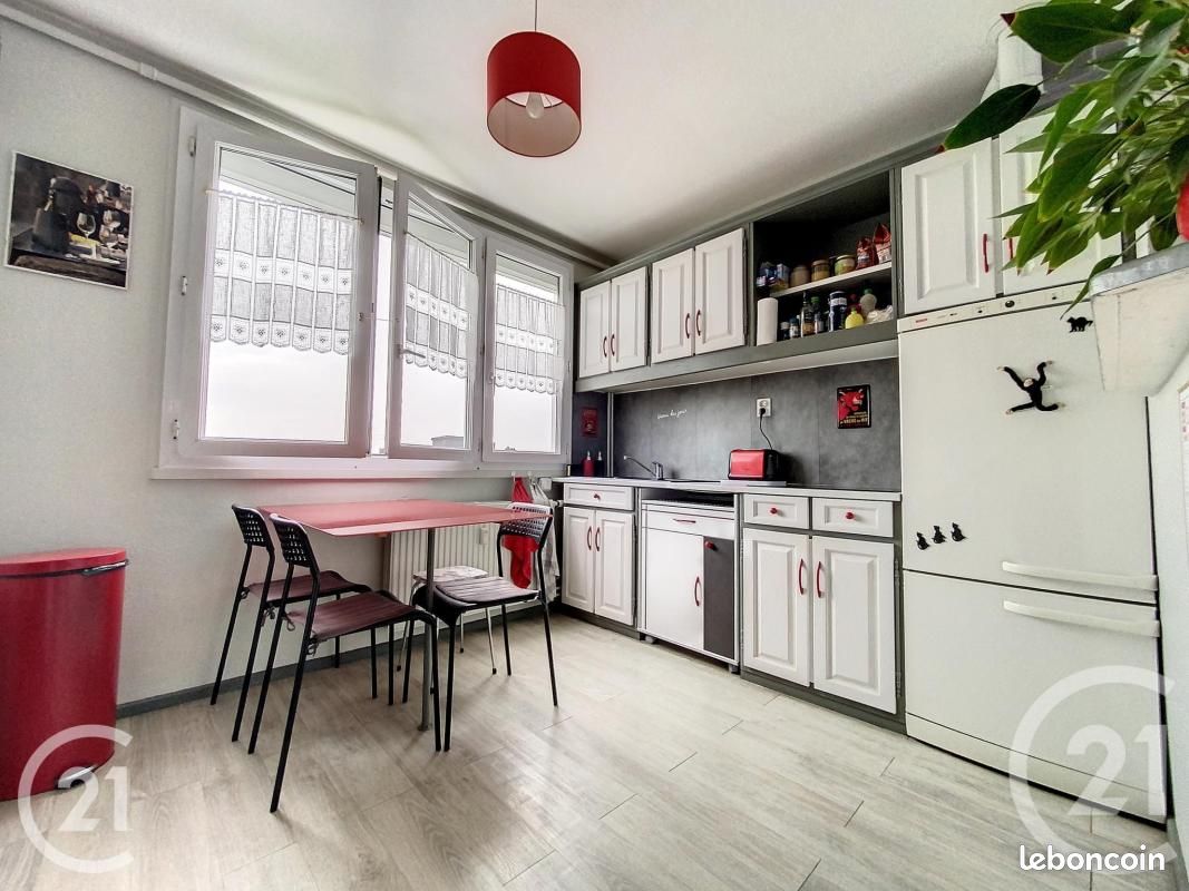 Appartement 2 pièces 52 m² · à Bihorel · 52 m² · 56 000 €