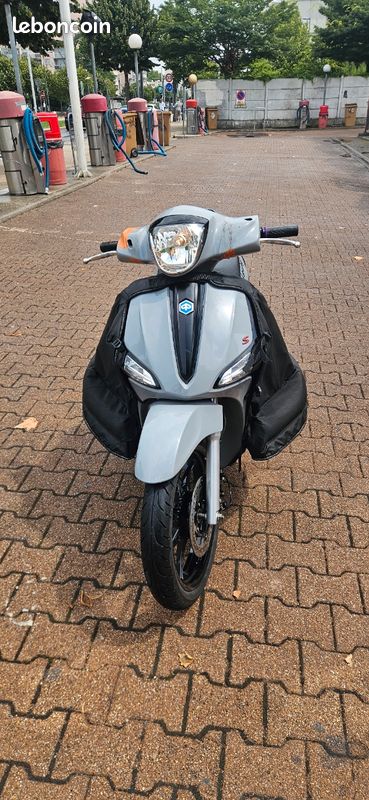 Vespa Liberty Liberty 50 Grigio Opaco Scooter Liberty 50 Gris