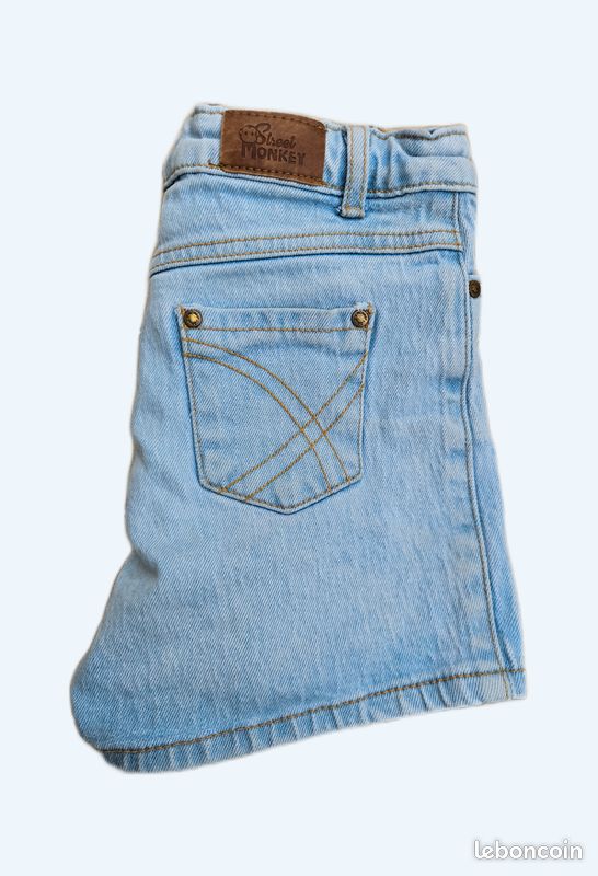 Short en jean T 10 ans (image 1)