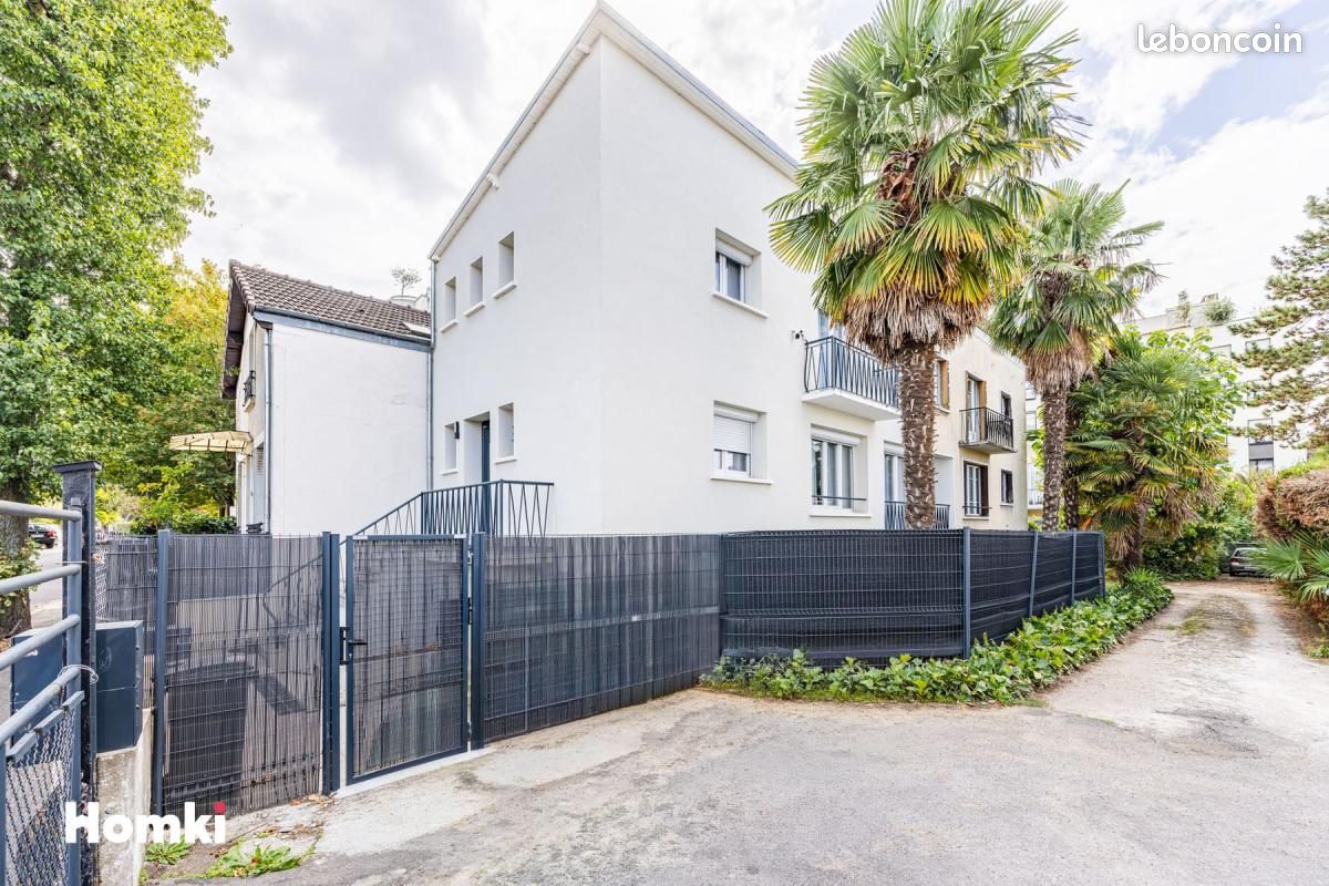 Maison 5 pièces 121 m² · à Rueil-Malmaison · 121 m² · 699 000 €