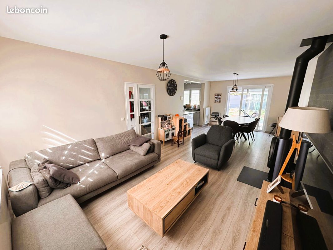Maison 5 pièces 108 m² · à Halluin · 108 m² · 349 000 €