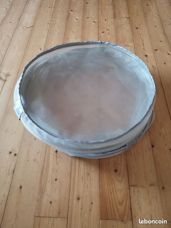 Panier a linge ou jouet (image 1)