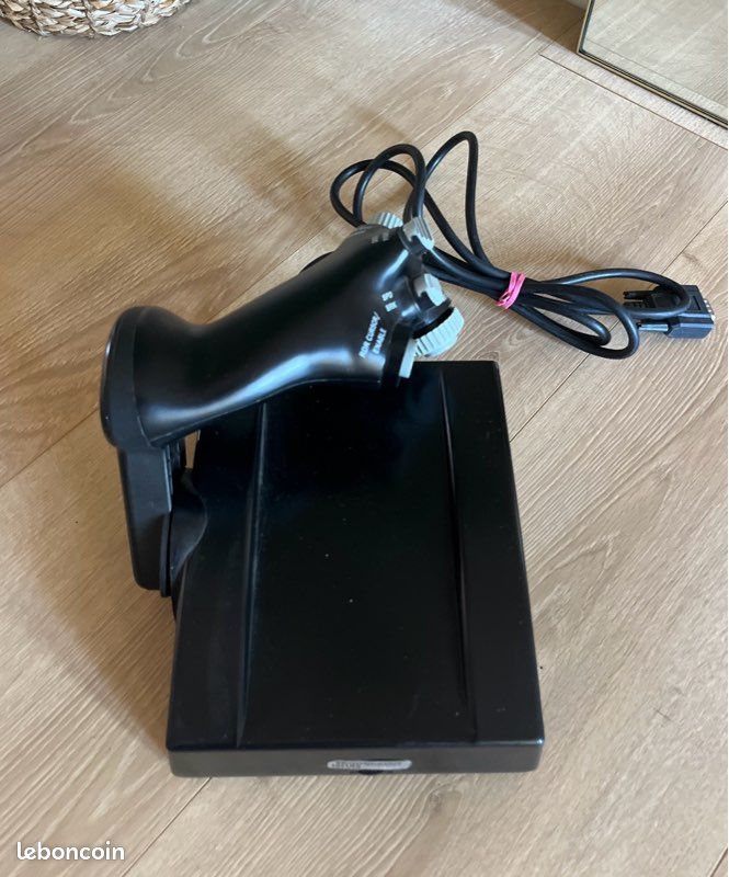 HOTAS Thrustmaster Cougar (Joystick + Manette des gaz) Métal (image 7)