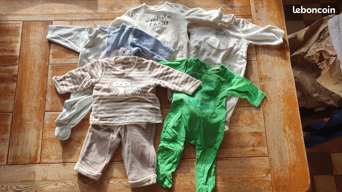 Lot 5 pyjamas 6 mois (image 1)