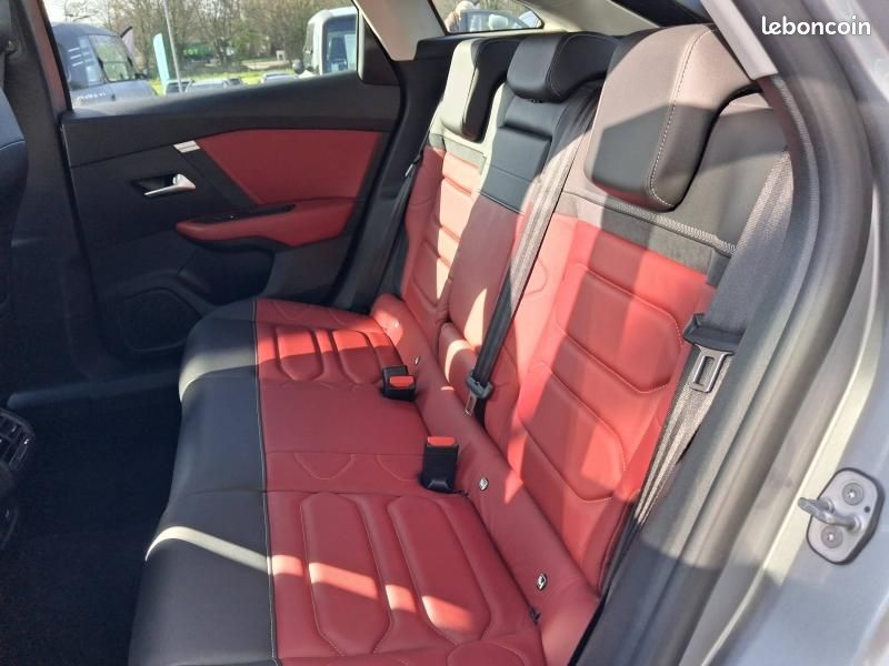 Citroen C4 PureTech 155 Shine Pack EAT8 (image 10)