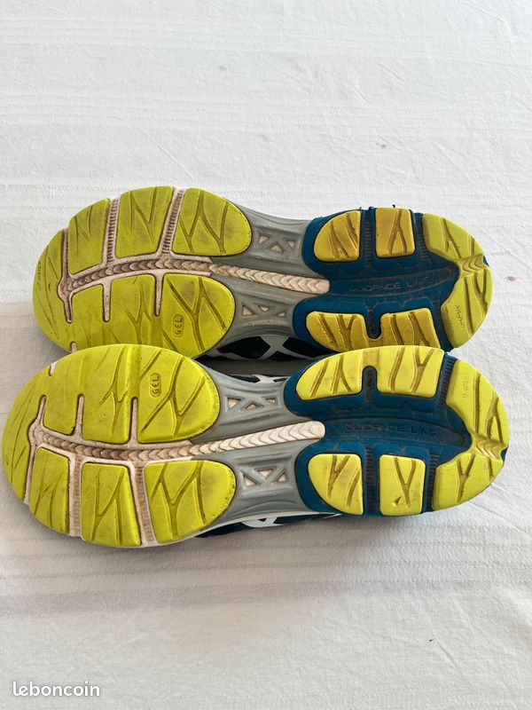 Basket Asics 45 bleu jaune sport (image 2)