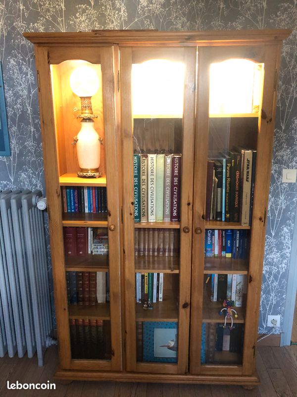 Bibliothèque pin massif - 3 portes (image 1)