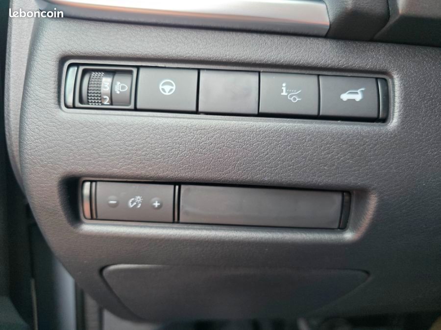 Nissan Qashqai NEW E POWER 205 N-CONNECTA PACK Confort et Hiver (image 28)