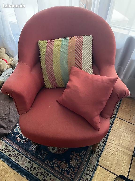 Très beau fauteuil crapaud, époque Napoléon III, rouge atzarine (image 3)