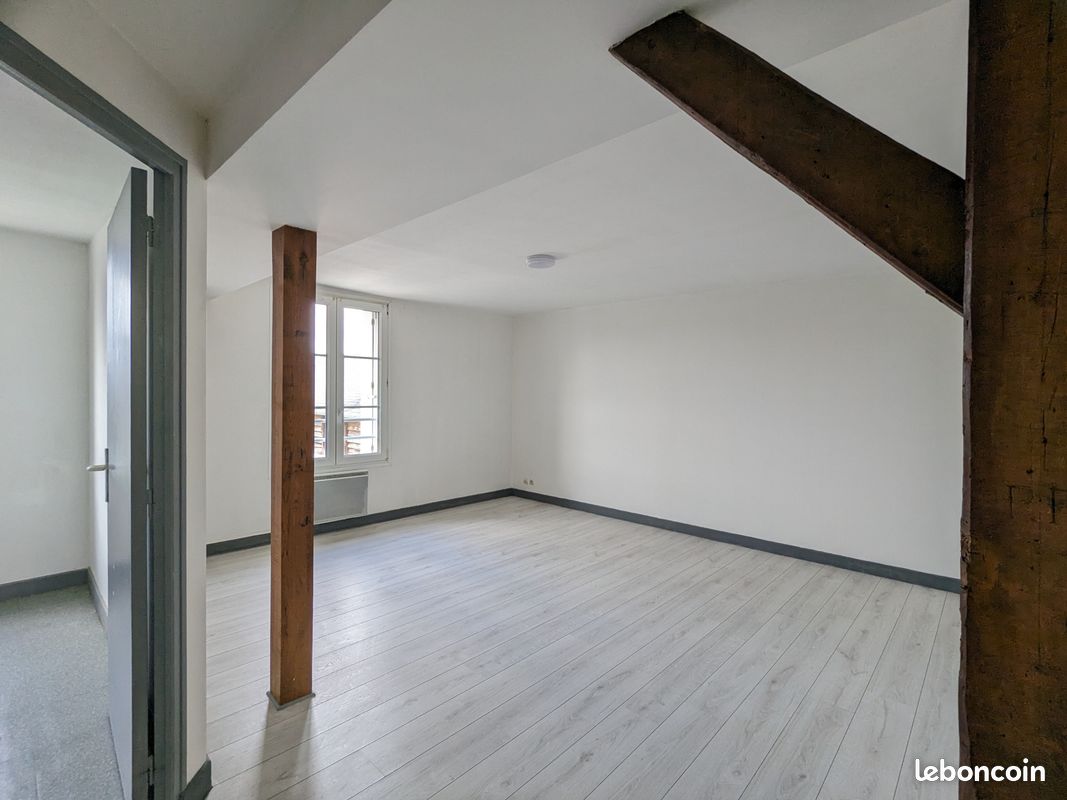 Appartement 3 pièces 64 m² · à Issoudun · 64 m² · 410 €/mois