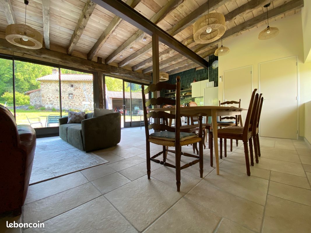 GITE LA BASTIDE EN AUVERGNE 4* avec piscine (image 6)