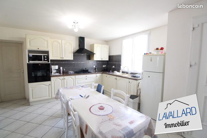 Maison 6 pièces 159 m²