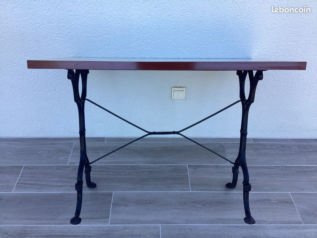 Table bistro années 60 (image 3)