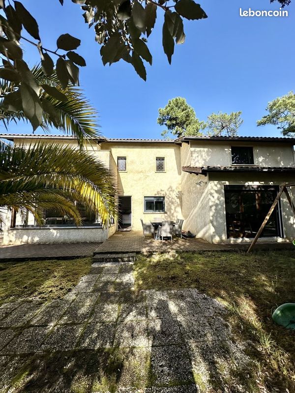 Maison 6 pièces 155 m² · à Soulac-sur-Mer · 155 m² · 558 900 €