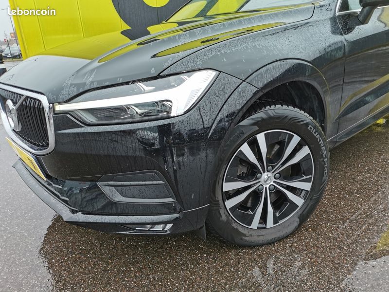 Volvo XC60 Momentum Business B4 2WD 2.0 197 ch BVA8 Siège éle (image 32)