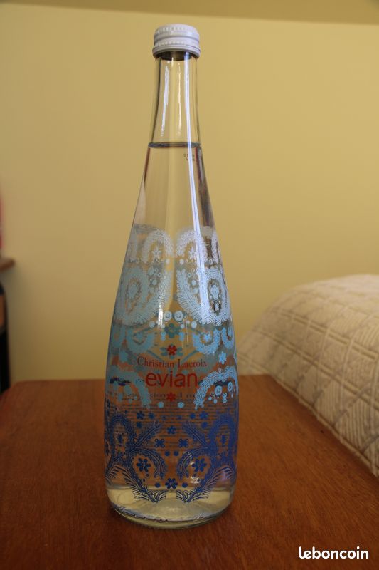 Bouteille Evian Christian Lacroix - Bleue (image 1)