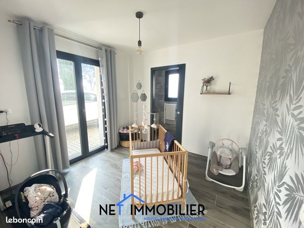 https://img.leboncoin.fr/api/v1/lbcpb1/images/fb/44/4d/fb444d49fafc145e4d82a5d1c31962916e36e097.jpg?rule=ad-image