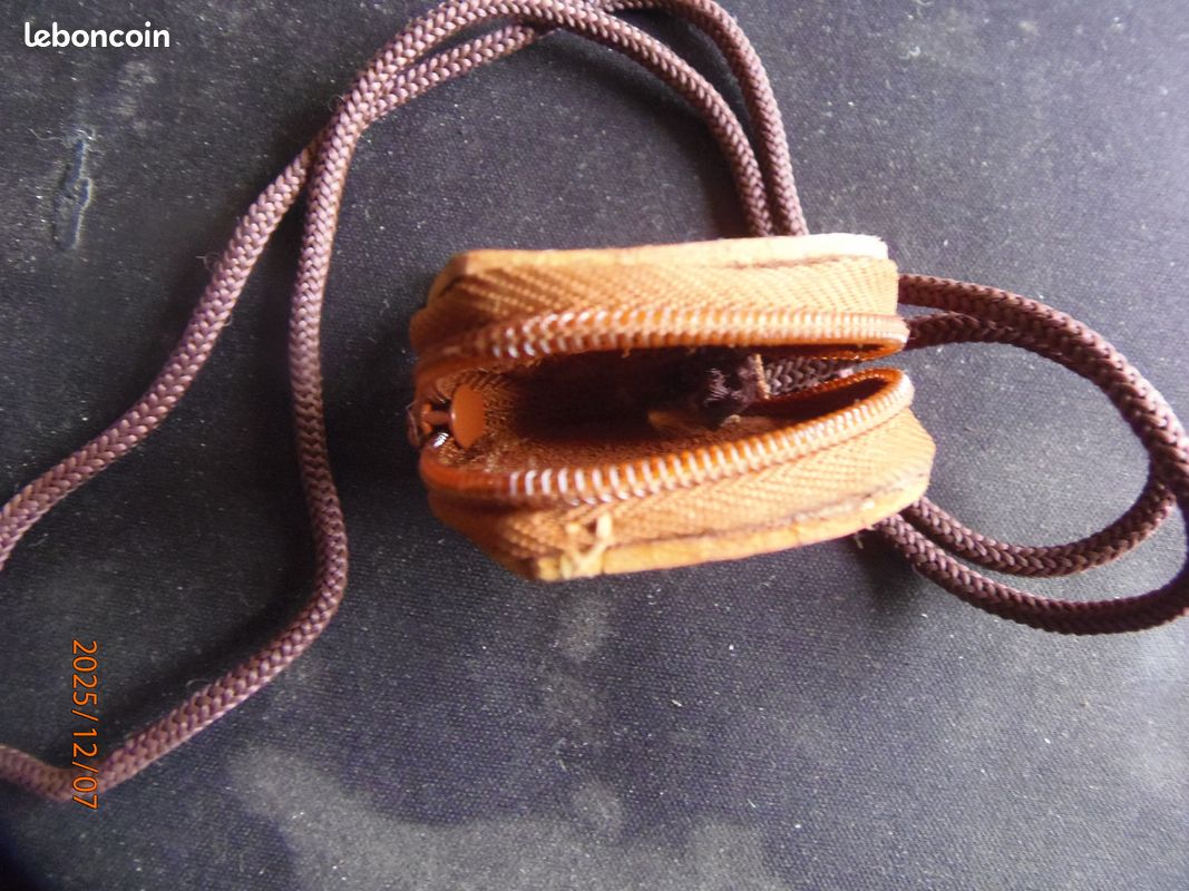 Collier en métal vintage chapeau de cowboy pour hommes Bolo cravate cuir corde L Collier en métal vintage chapeau de cowboy pour hommes Bolo cravate cuir corde L