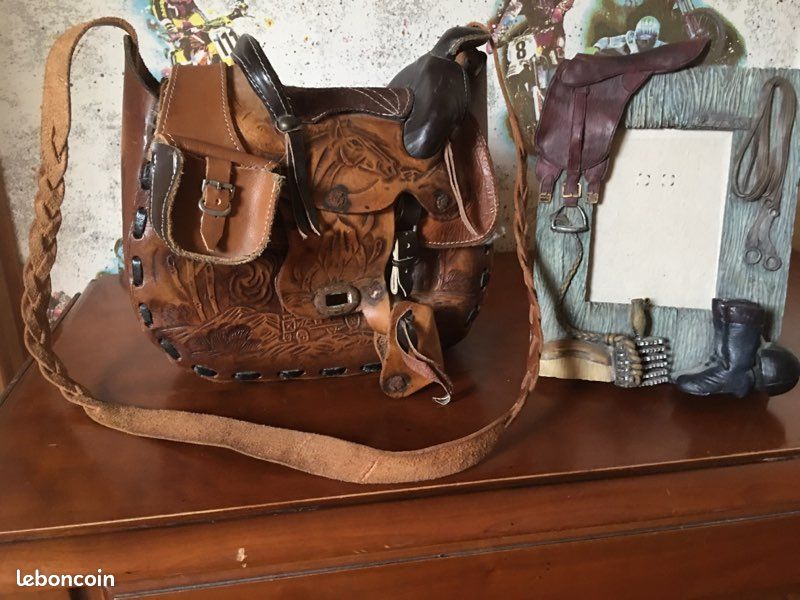 Sacoche De Selle Western En Cuir Véritable – Fabriqué En Inde – Modèle Neuf