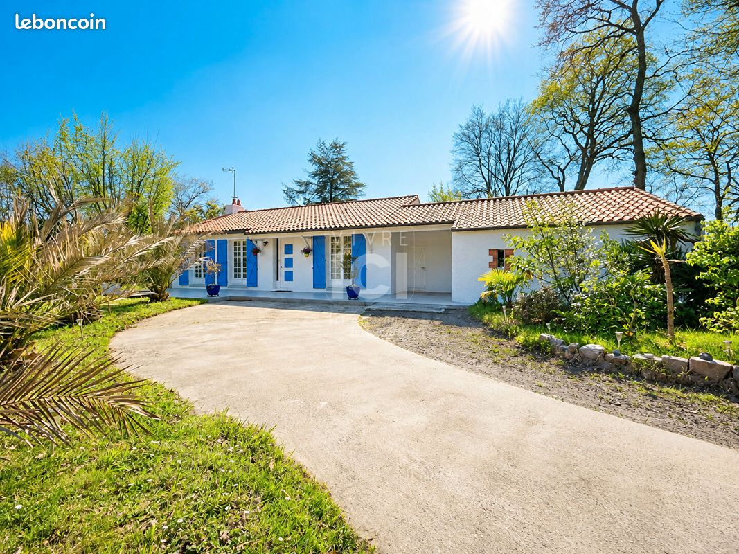 Propriété 6 pièces 145 m² (image 1)
