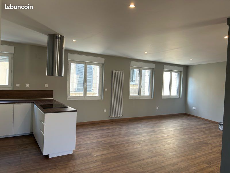 Maison 6 pièces 140 m² · à Poitiers · 140 m² · 465 000 €