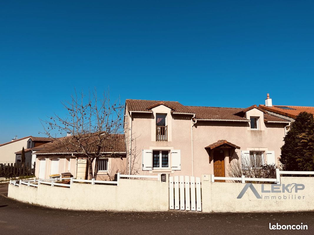 Maison 7 pièces 149 m² · à Cholet · 149 m² · 224 900 €
