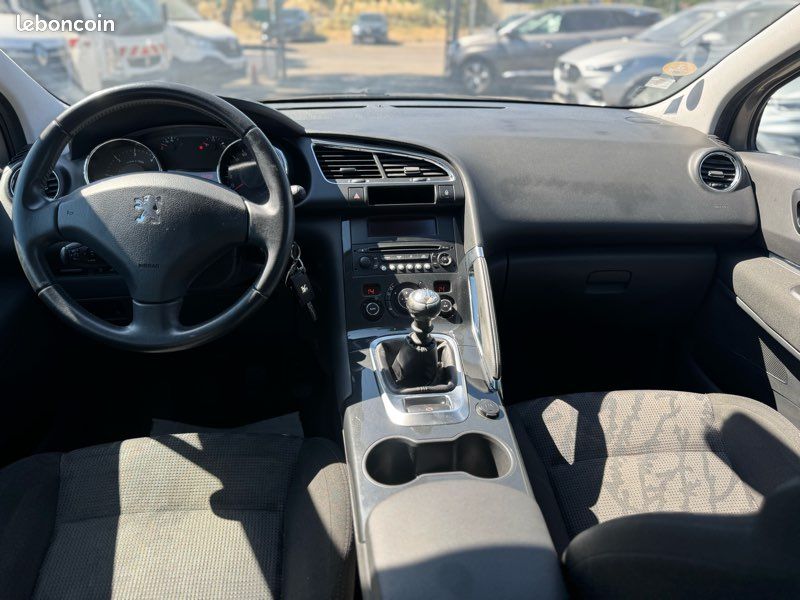 Peugeot 3008 1.6HDI 110ch (image 5)