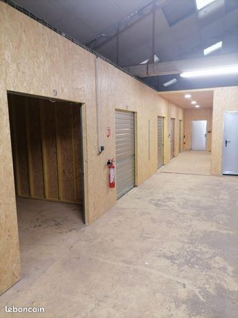Garage/box 10 m² Martigne Ferchaud
