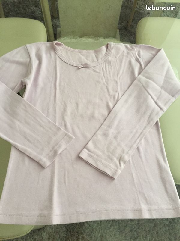 TEE shirt 8 ans (image 1)