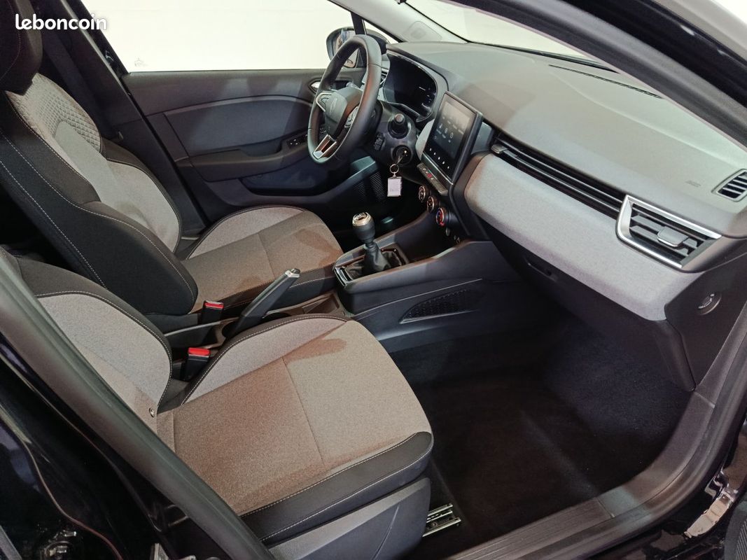 Renault Clio (5) Evolution Blue dCi 100 -25 (image 27)