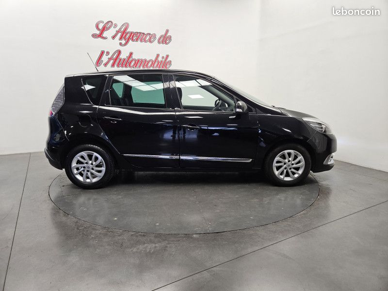 Renault SCENIC III Scénic III 1.6 dci 130 ch / GPS / Radar / Écran / Régulateur / (image 11)