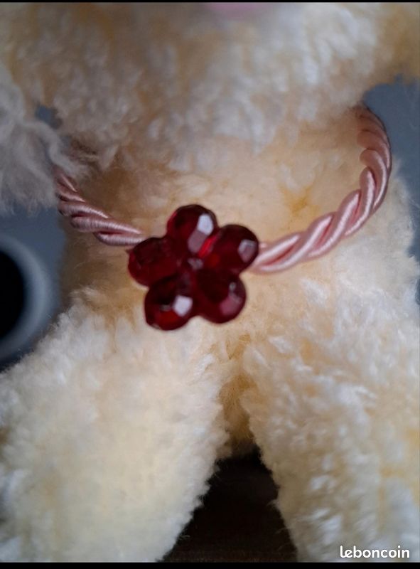 Peluche chien blanc en laine (image 9)