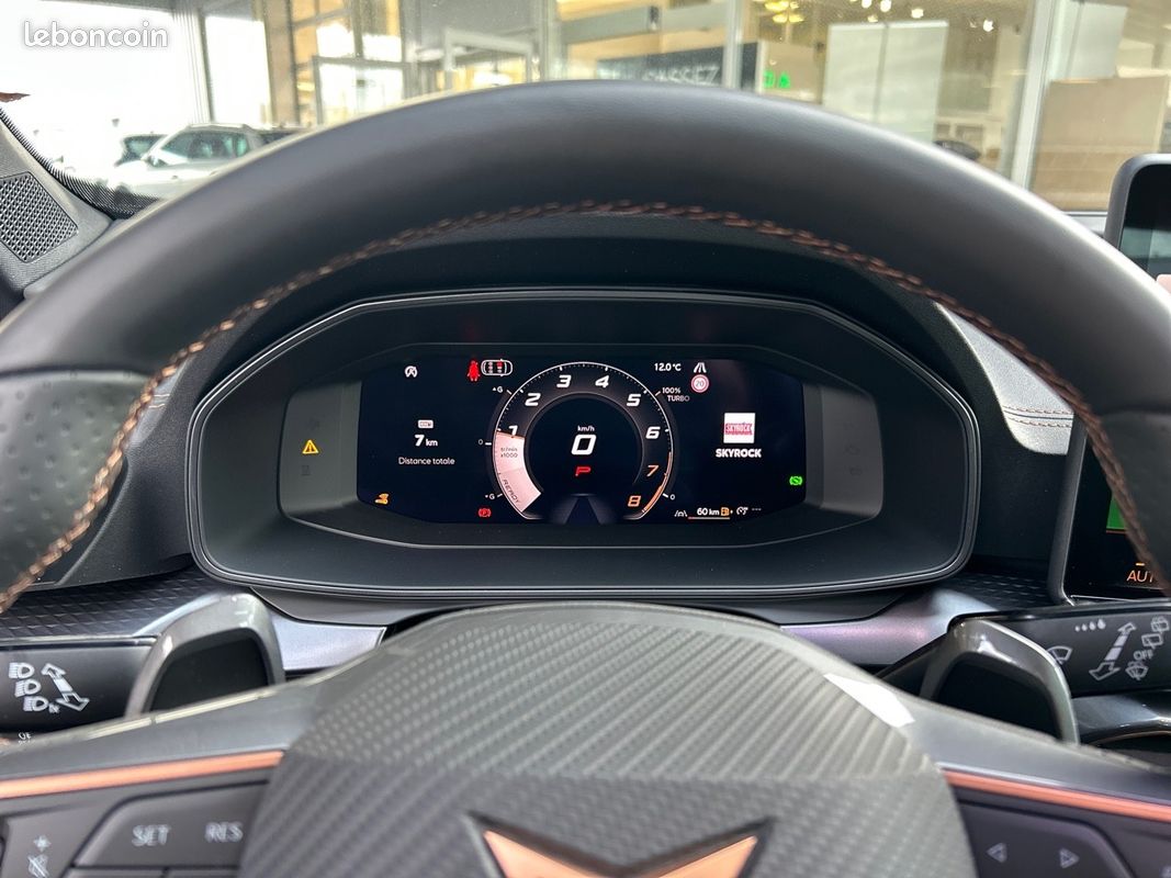 CUPRA Formentor 1.5 eTSI Hybrid 150 ch DSG7 V (image 12)