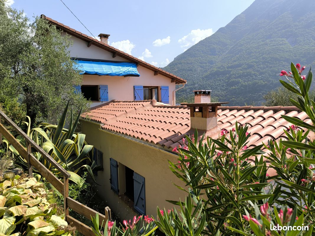 Maison 7 pièces 110 m² · à Breil-sur-Roya · 110 m² · 300 000 €