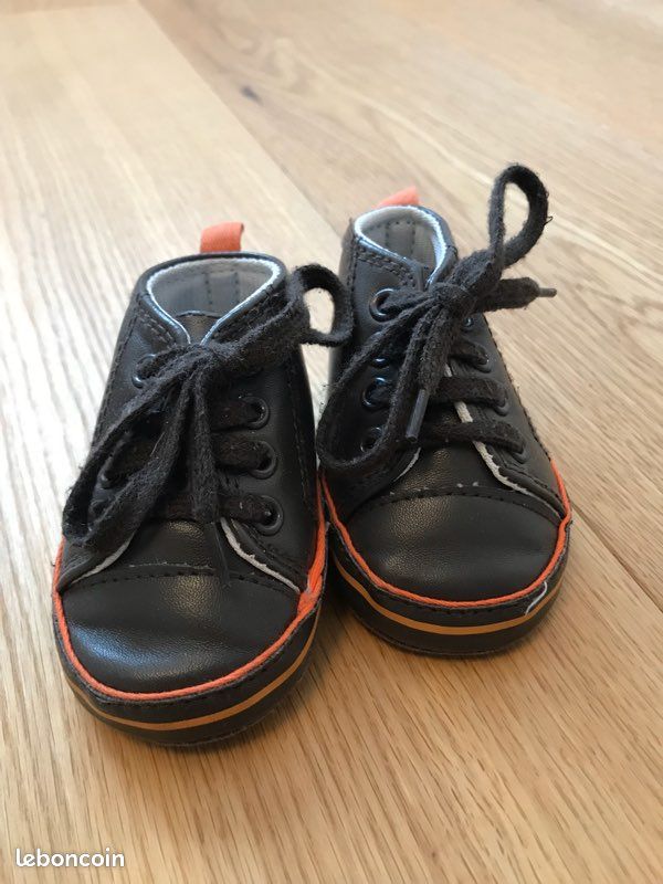 Petites chaussures bébé Kappa 0-6 mois (image 2)