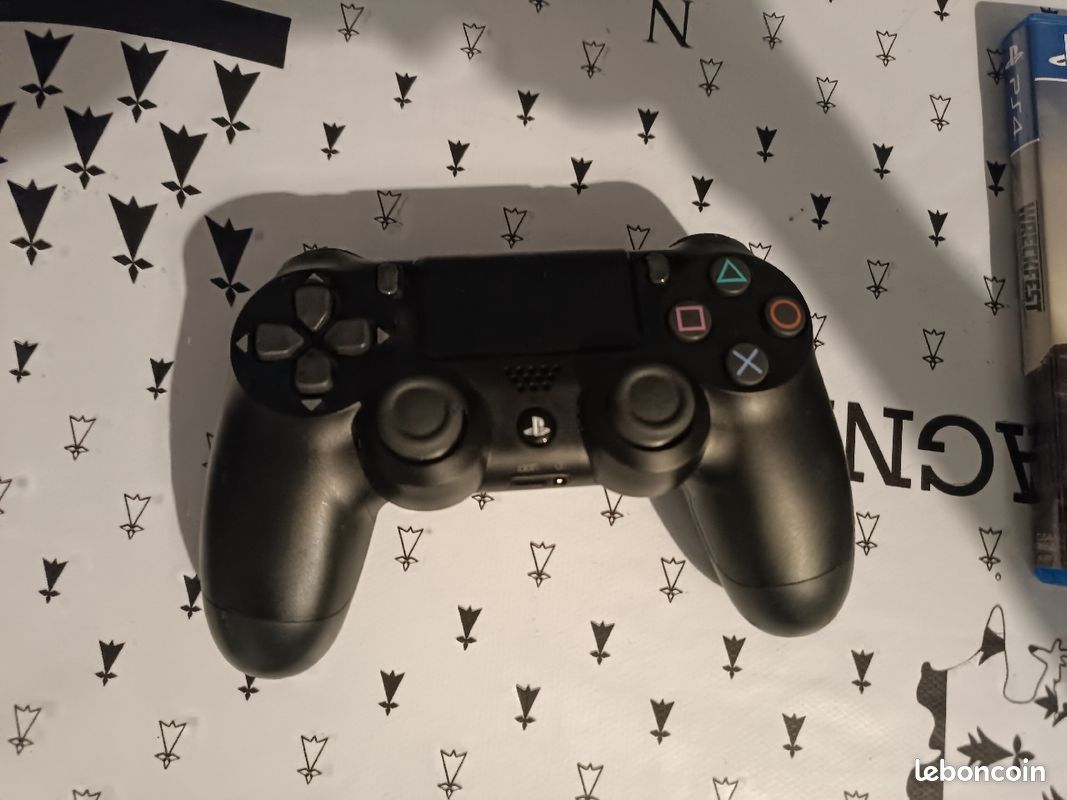 Ps4 slim (image 2)