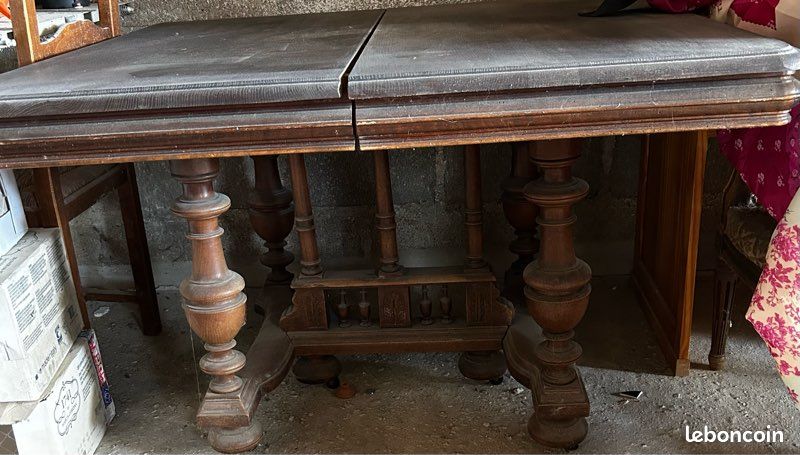 Table (image 1)