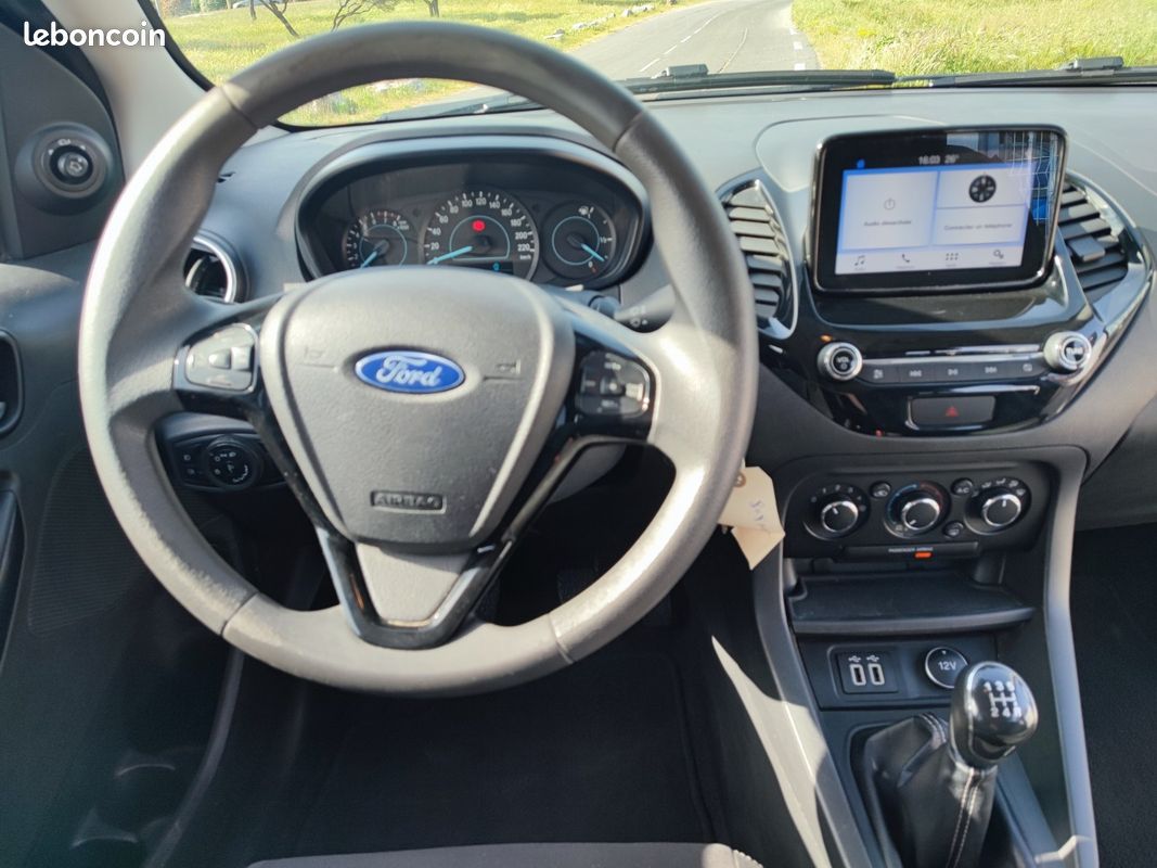 FORD KA+ 1.2 85 ch SS Black Edition (image 10)