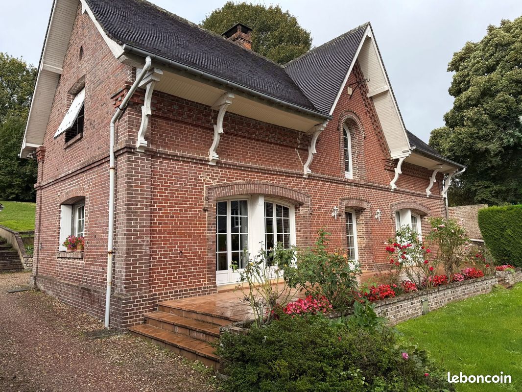 Maison 6 pièces 165 m² · à Doudeville · 165 m² · 270 000 €