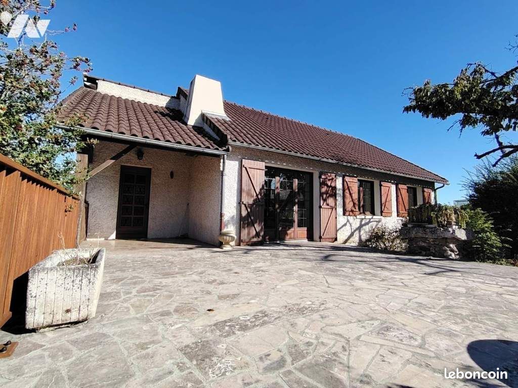 Maison 6 pièces 135 m² · à Jaunay-Marigny · 135 m² · 154 400 €