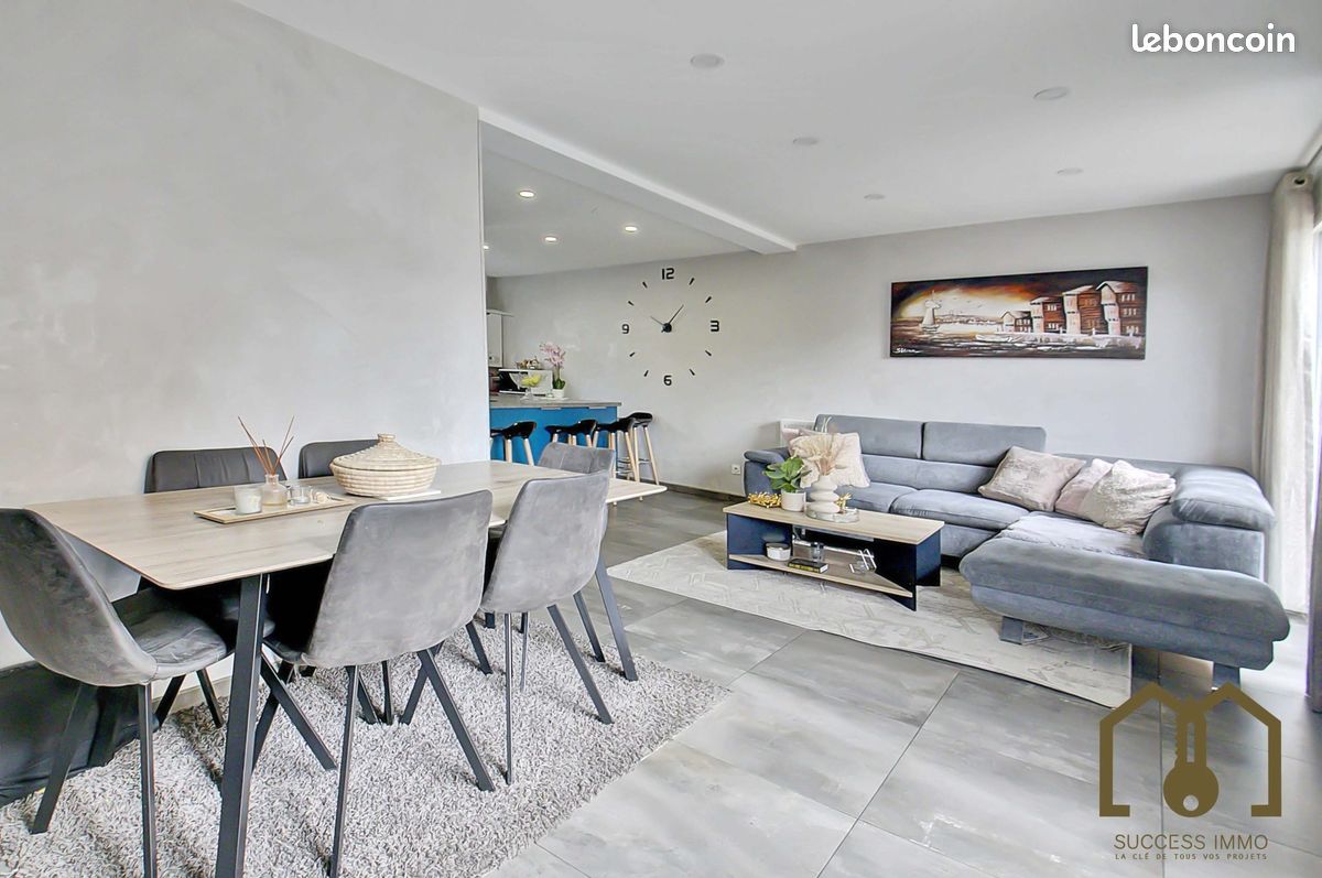 Maison 4 pièces 80 m² · à Vaulx-en-Velin · 80 m² · 289 000 €