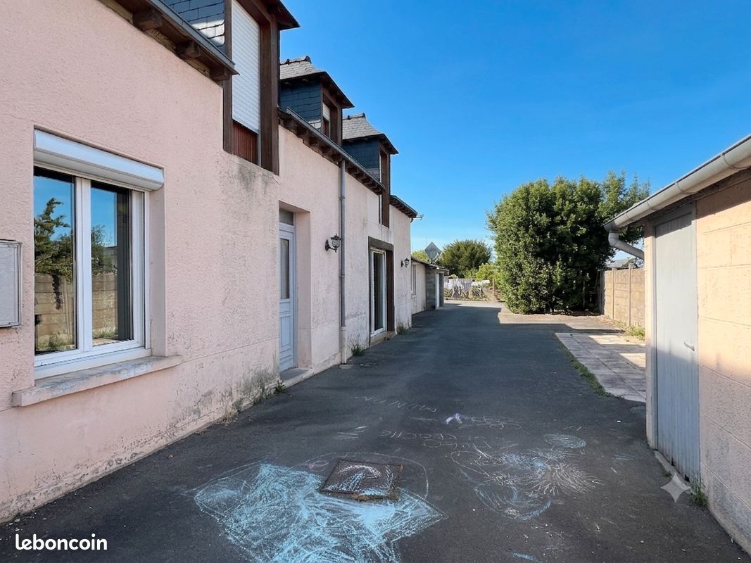 Maison 4 pièces 104 m² · à La Guerche-de-Bretagne · 104 m² · 159 500 €